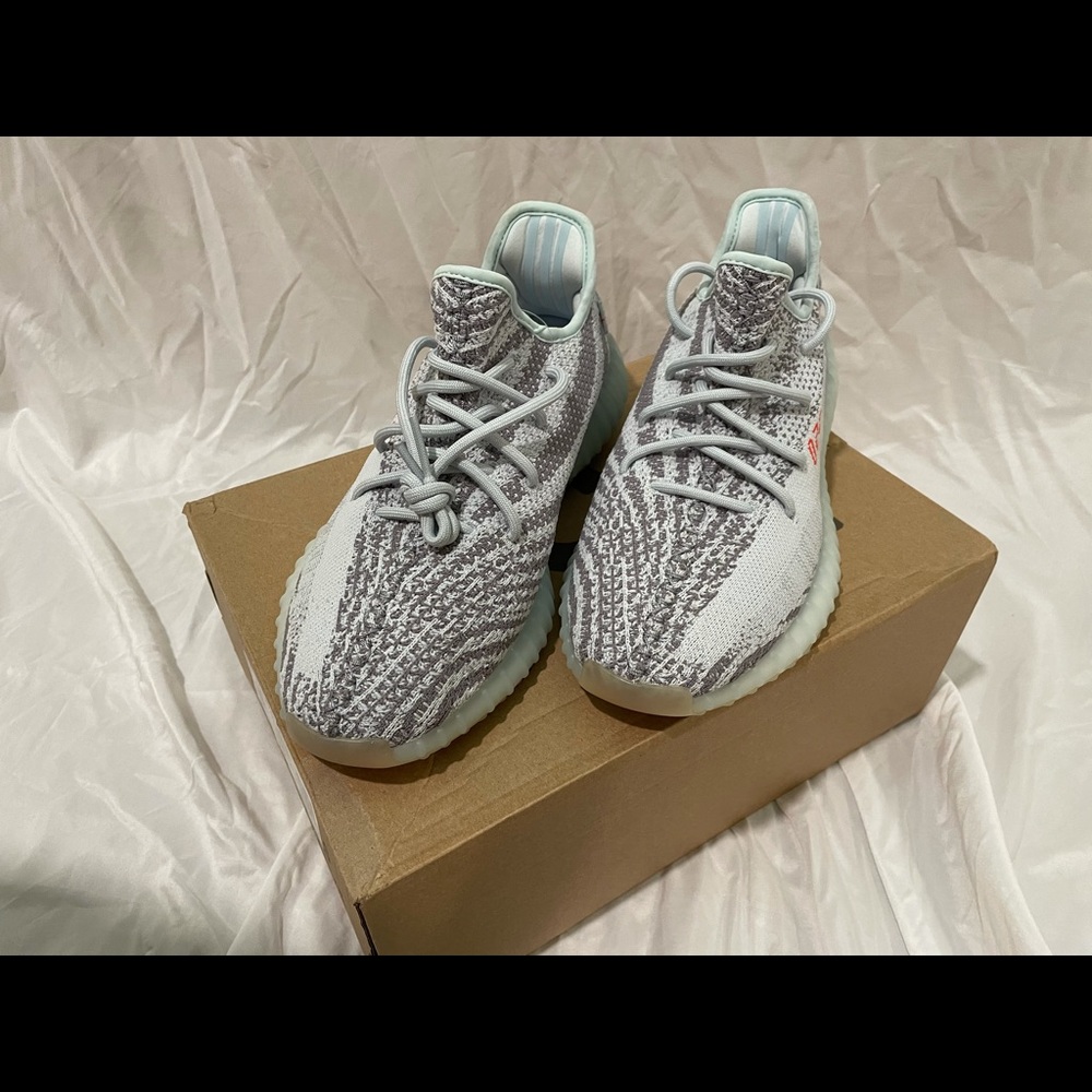 Yeezy 350 V2 Blue Tint